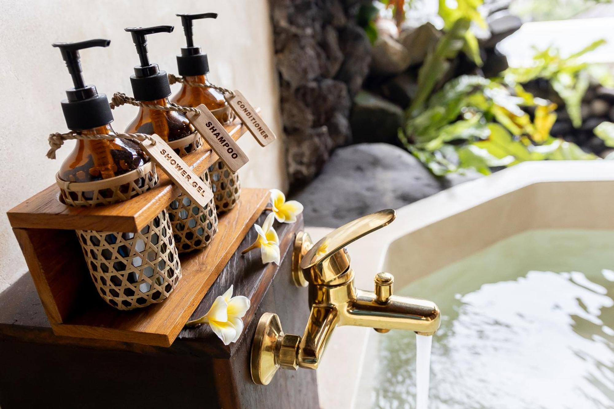 Joglo Organik Guesthouse Ubud Exterior foto
